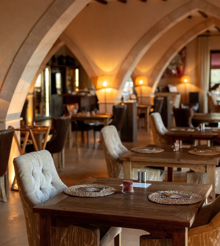 Hotel Creu de Tau Only Adults — Restaurant & bars in Capdepera, Balearic Islands