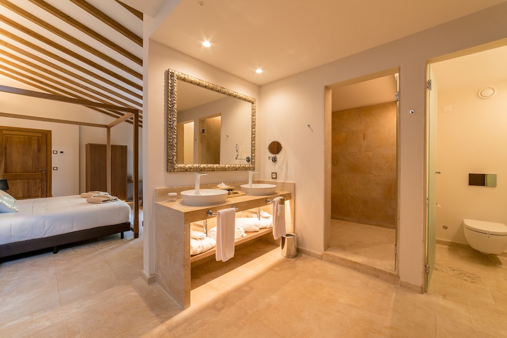Hotel Creu de Tau Only Adults — Hotel rooms in Capdepera, Balearic Islands