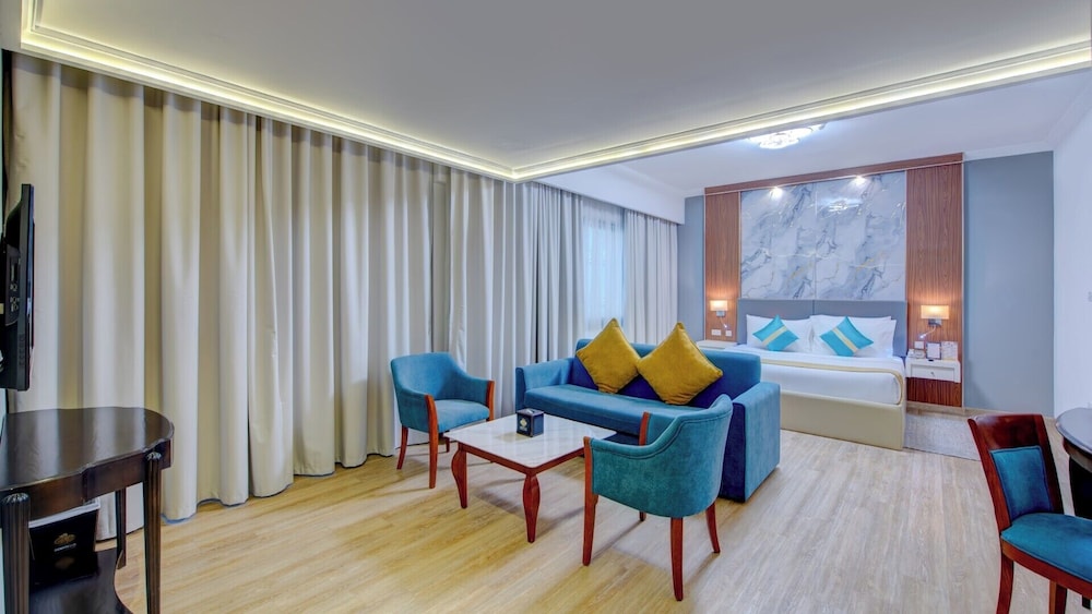 Donatello Hotel — Hotel rooms in Dubai