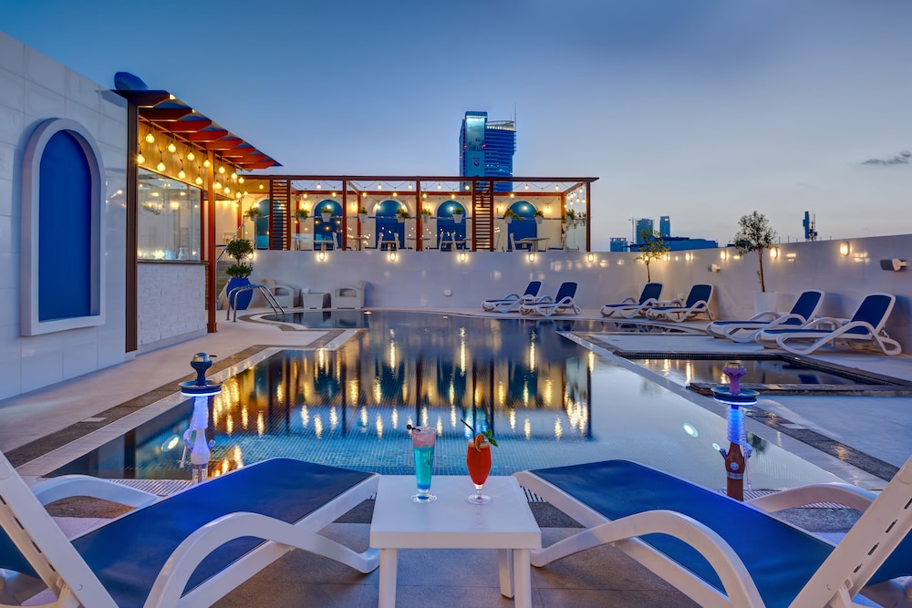 Donatello Hotel — Main photo in Dubai