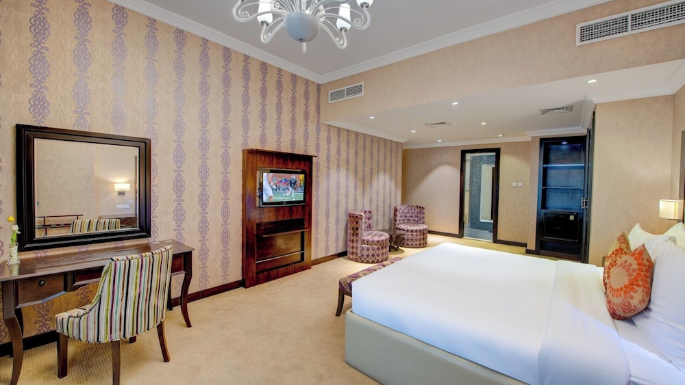 Donatello Hotel — Hotel rooms in Dubai
