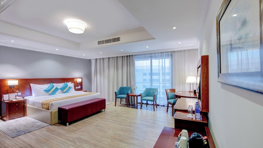 Donatello Hotel — Hotel rooms in Dubai