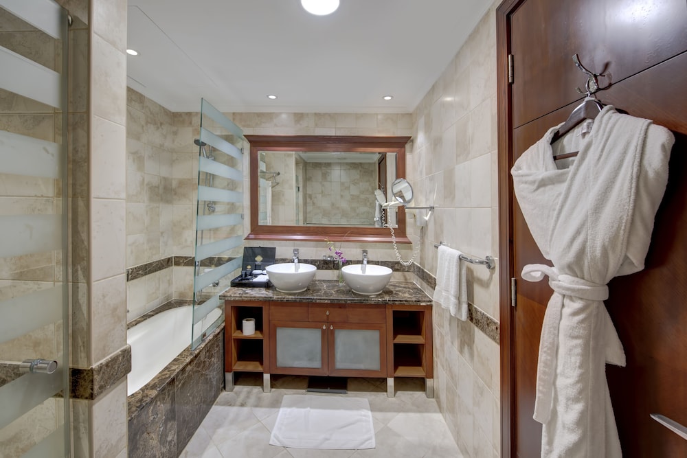 Donatello Hotel — Hotel rooms in Dubai