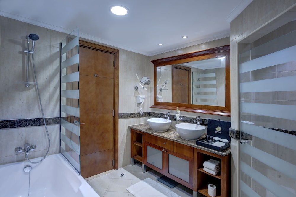 Donatello Hotel — Hotel rooms in Dubai