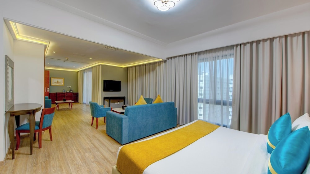 Donatello Hotel — Hotel rooms in Dubai