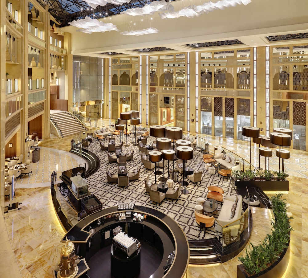 The H Dubai — Restaurant & bars in Dubai