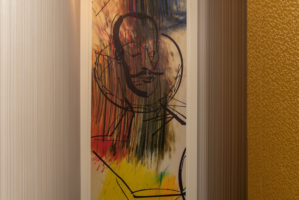 Be Poet Baixa Hotel — Hotel building in Lisbon, Lisboa