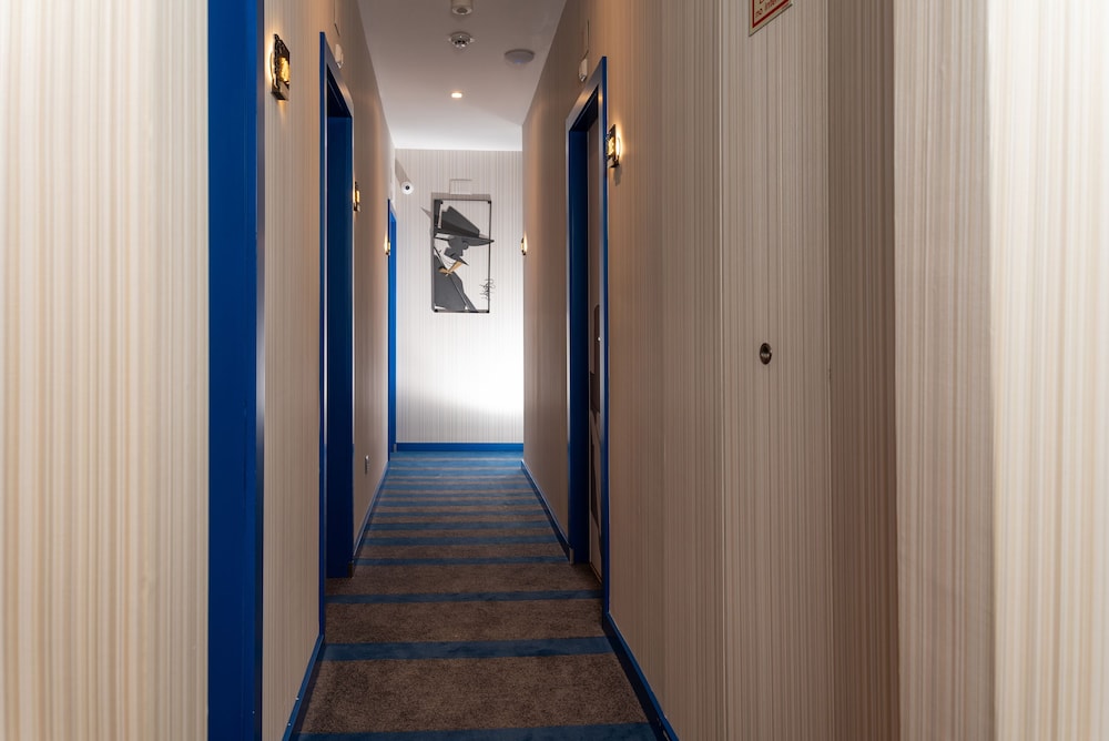 Be Poet Baixa Hotel — Hotel building in Lisbon, Lisboa