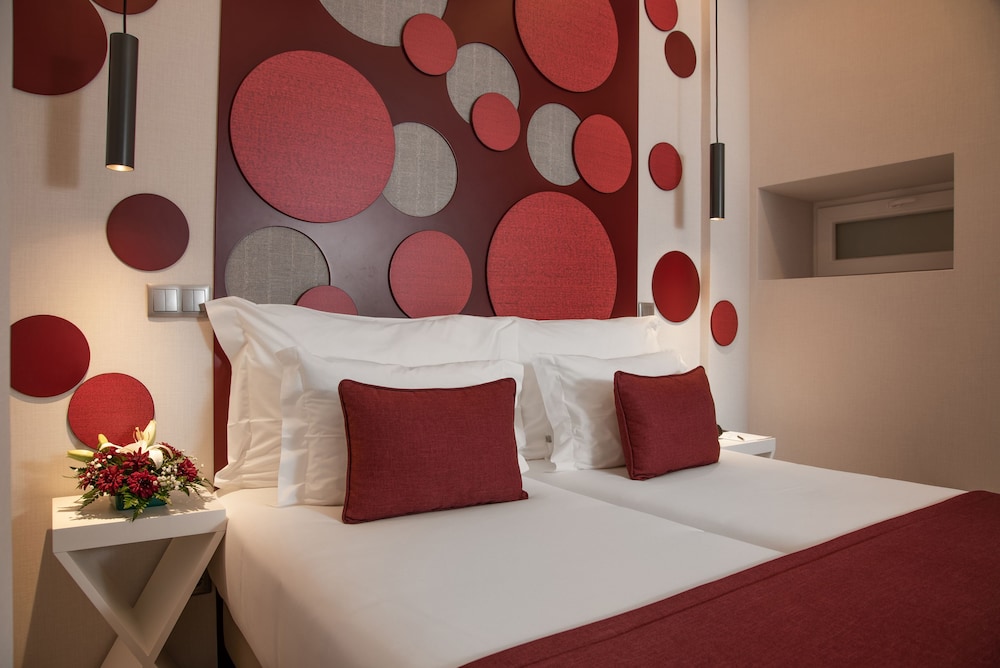 Be Poet Baixa Hotel — Hotel rooms in Lisbon, Lisboa