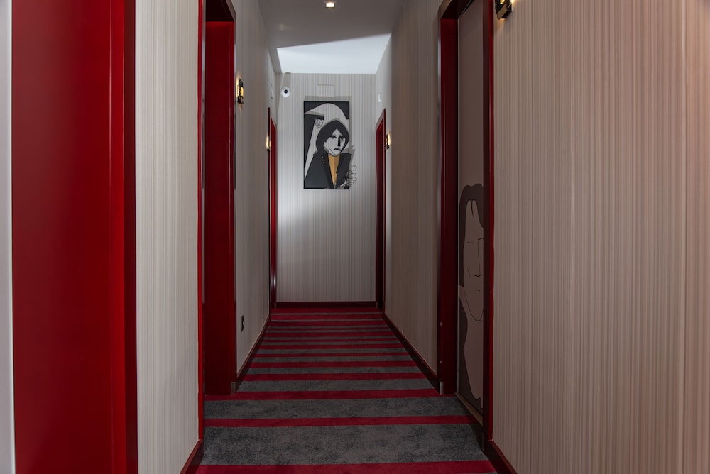 Be Poet Baixa Hotel — Hotel building in Lisbon, Lisboa