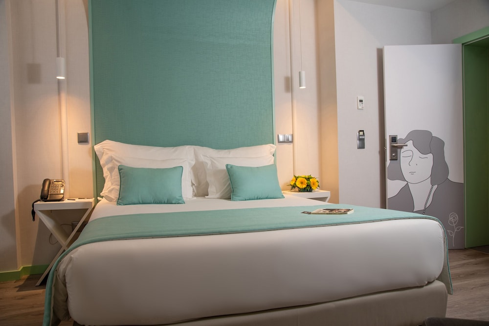 Be Poet Baixa Hotel — Hotel rooms in Lisbon, Lisboa