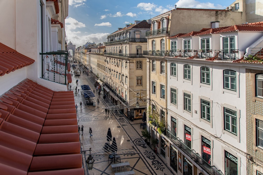 Be Poet Baixa Hotel — Attractions in the area in Lisbon, Lisboa