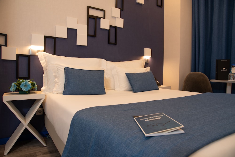 Be Poet Baixa Hotel — Hotel rooms in Lisbon, Lisboa