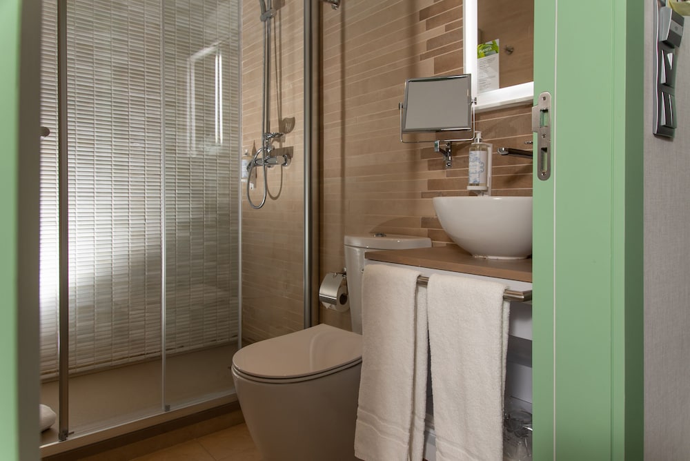 Be Poet Baixa Hotel — Hotel rooms in Lisbon, Lisboa