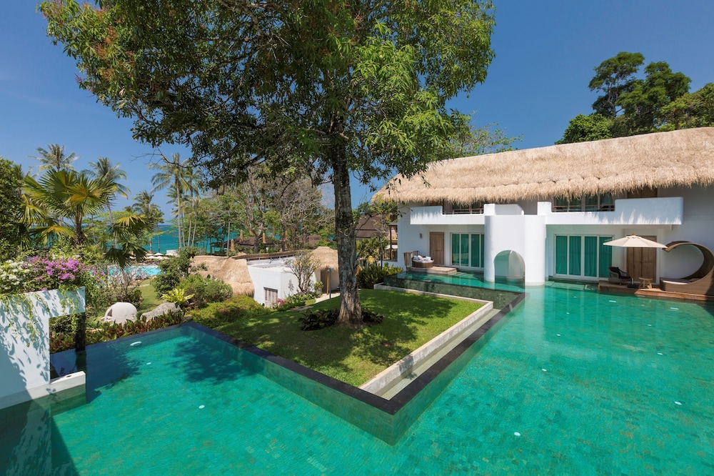 Eden Beach Khao Lak Resort & Spa — Khao Lak, Phang Nga