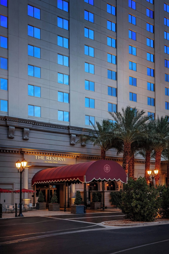 The Reserve at Park MGM — Hotel building in Las Vegas, Nevada