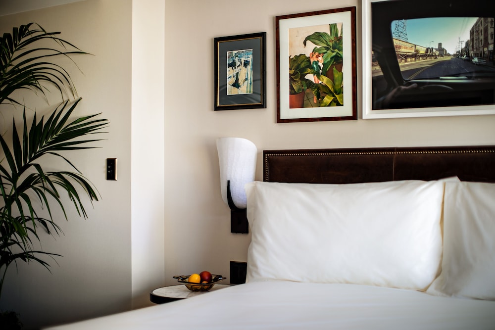 The Reserve at Park MGM — Hotel rooms in Las Vegas, Nevada