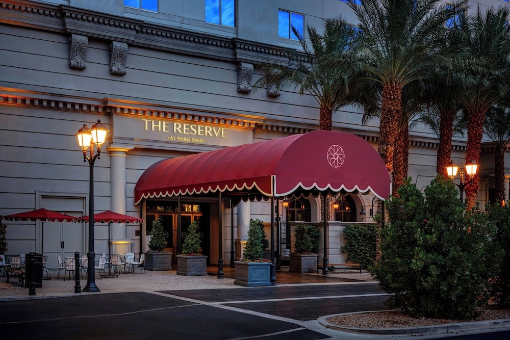 The Reserve at Park MGM — Hotel building in Las Vegas, Nevada