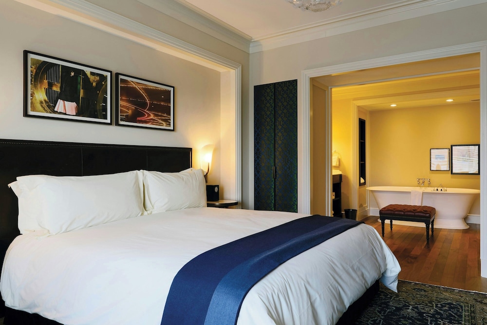 The Reserve at Park MGM — Hotel rooms in Las Vegas, Nevada