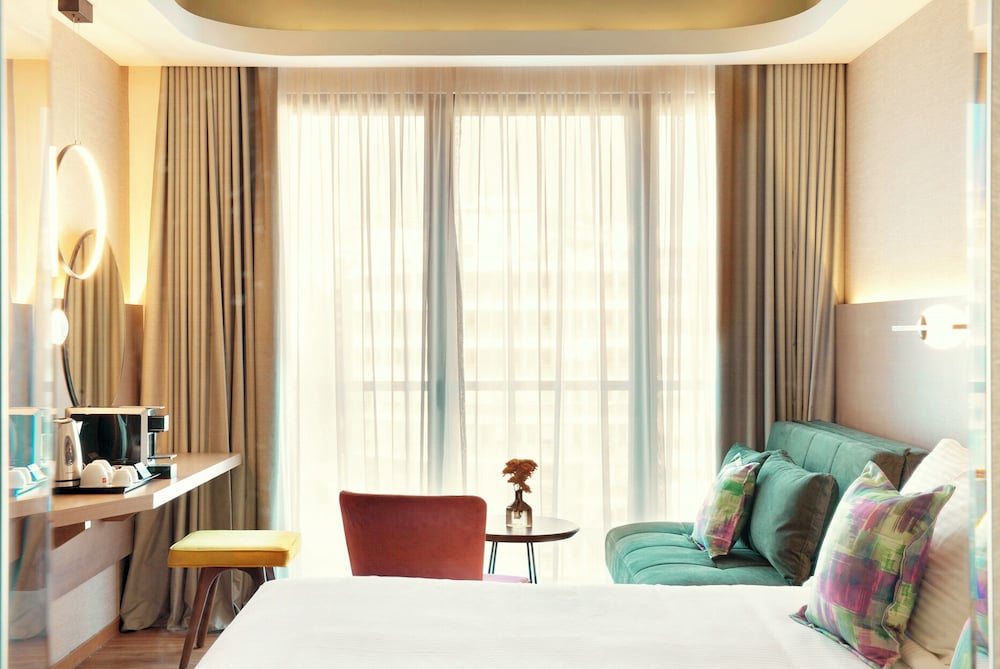 Zeus Essence Wyndham Athens Residence — Hotel rooms in Athens, Attica