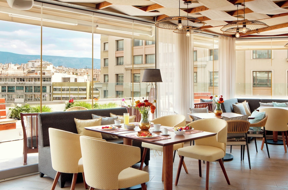 Zeus Essence Wyndham Athens Residence — Restaurant & bars in Athens, Attica
