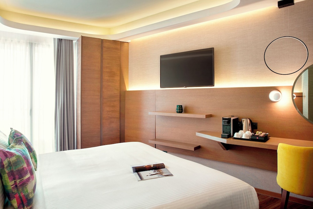 Zeus Essence Wyndham Athens Residence — Hotel rooms in Athens, Attica