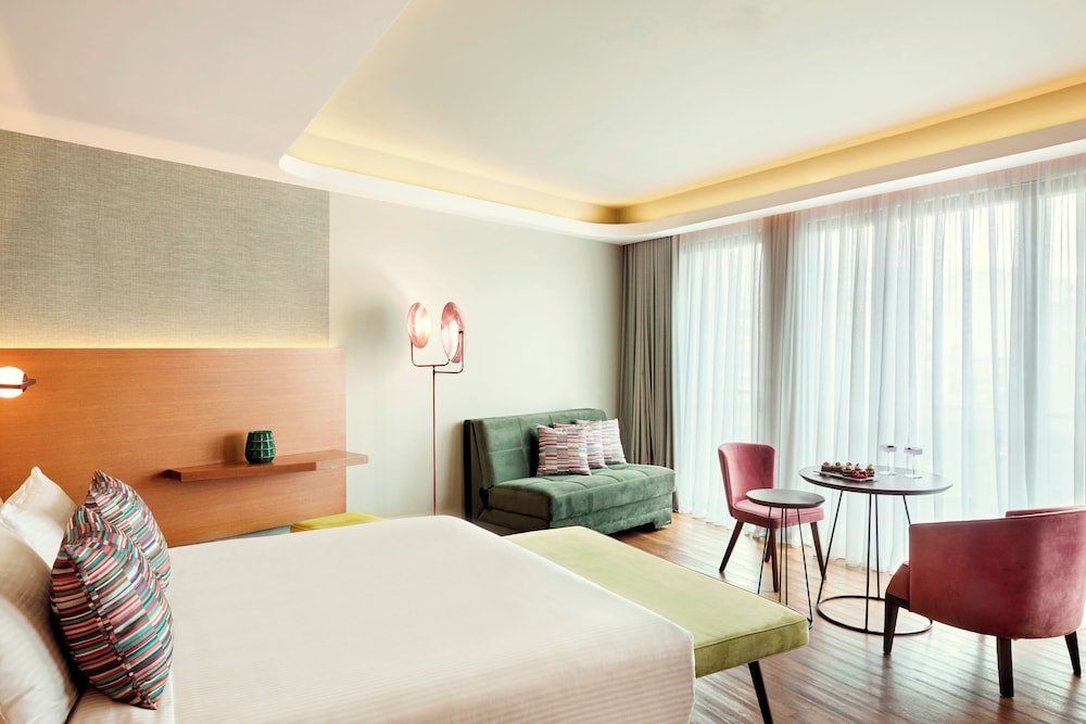 Zeus Essence Wyndham Athens Residence — Hotel rooms in Athens, Attica