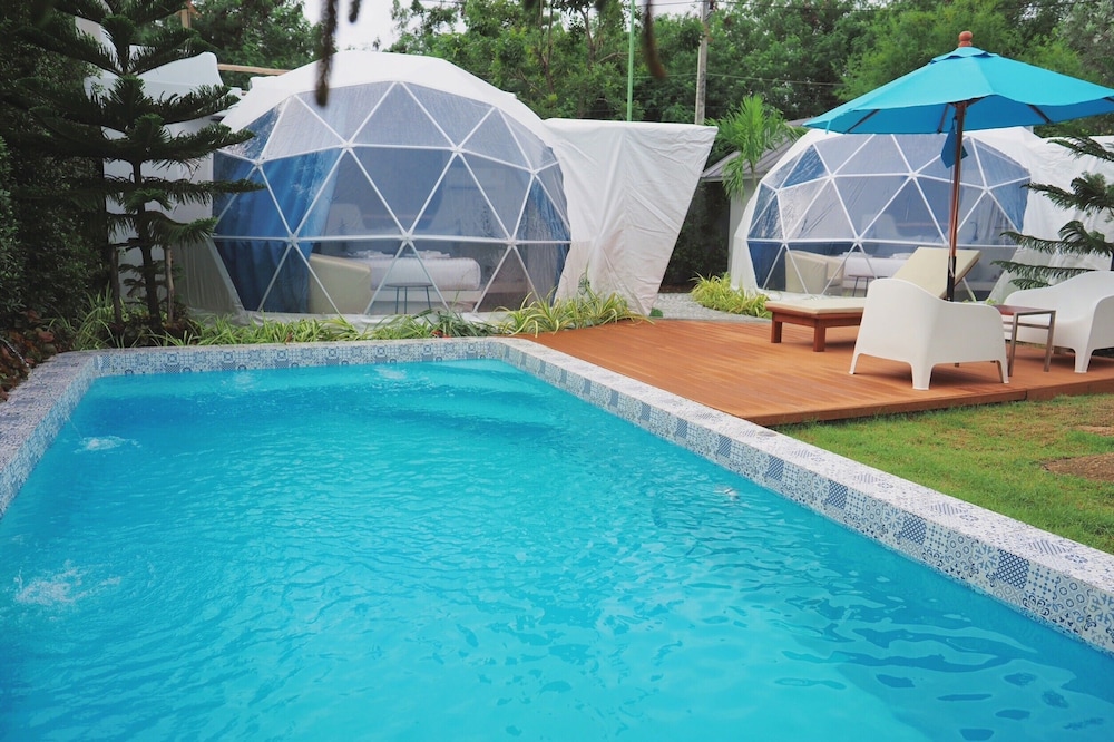 Le Resort and Villas — Swimming pool in Rawai, Phuket Province