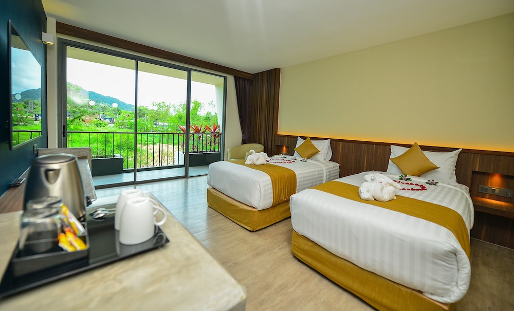 Le Resort and Villas — Hotel rooms in Rawai, Phuket Province