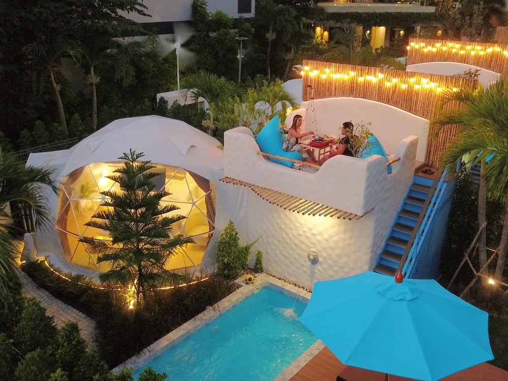 Le Resort and Villas — Swimming pool in Rawai, Phuket Province