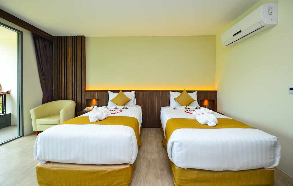 Le Resort and Villas — Hotel rooms in Rawai, Phuket Province