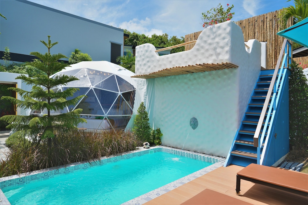 Le Resort and Villas — Swimming pool in Rawai, Phuket Province