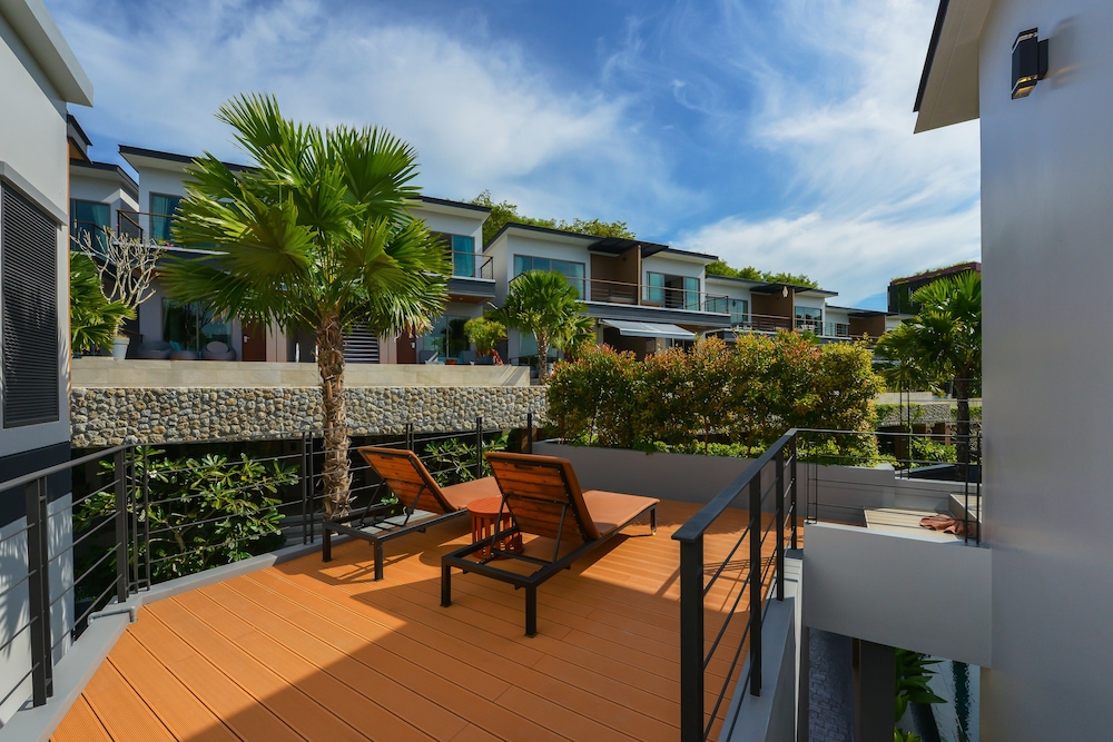 Le Resort and Villas — Hotel building in Rawai, Phuket Province