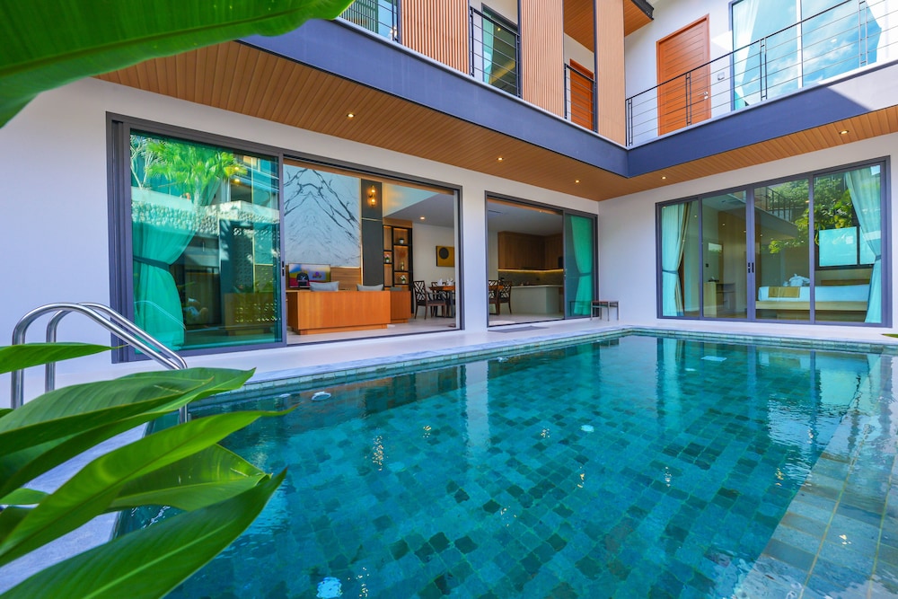 Le Resort and Villas — Swimming pool in Rawai, Phuket Province