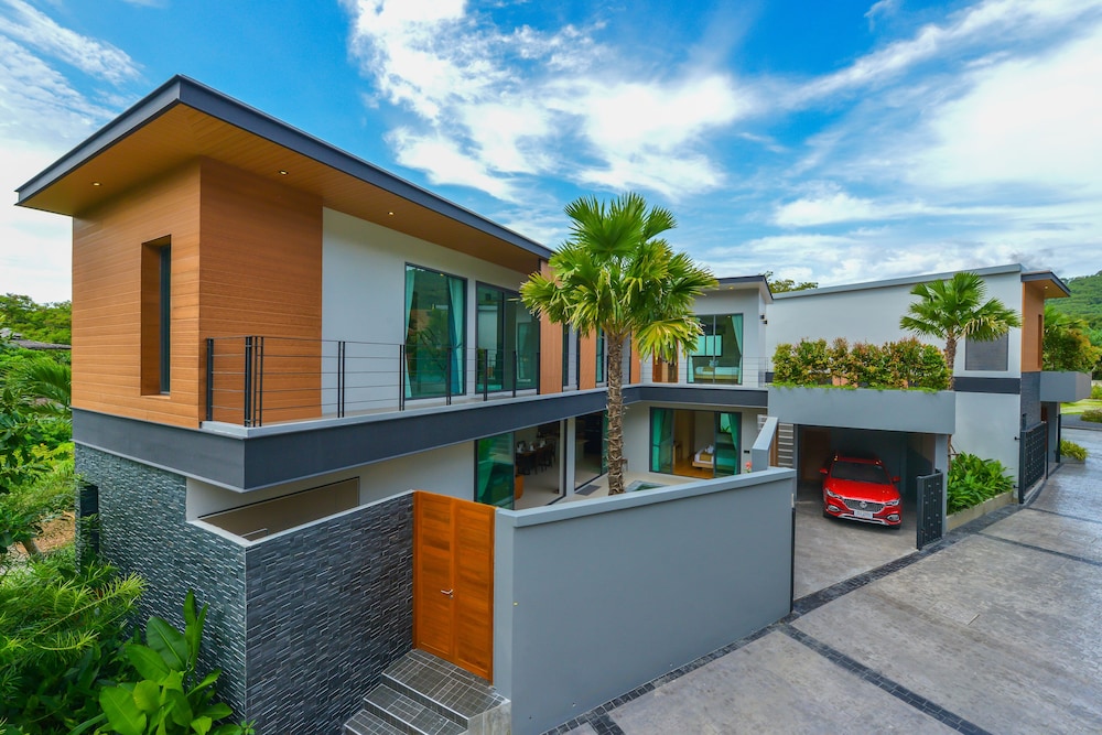 Le Resort and Villas — Hotel building in Rawai, Phuket Province