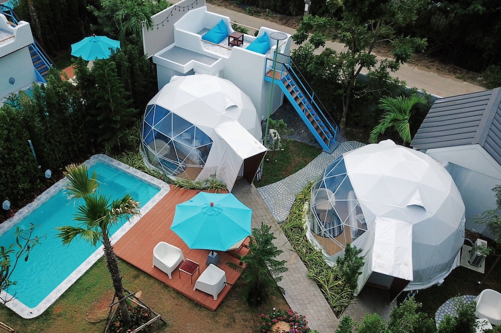 Le Resort and Villas — Swimming pool in Rawai, Phuket Province