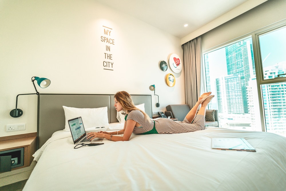 Rove Dubai Marina — Hotel rooms in Dubai