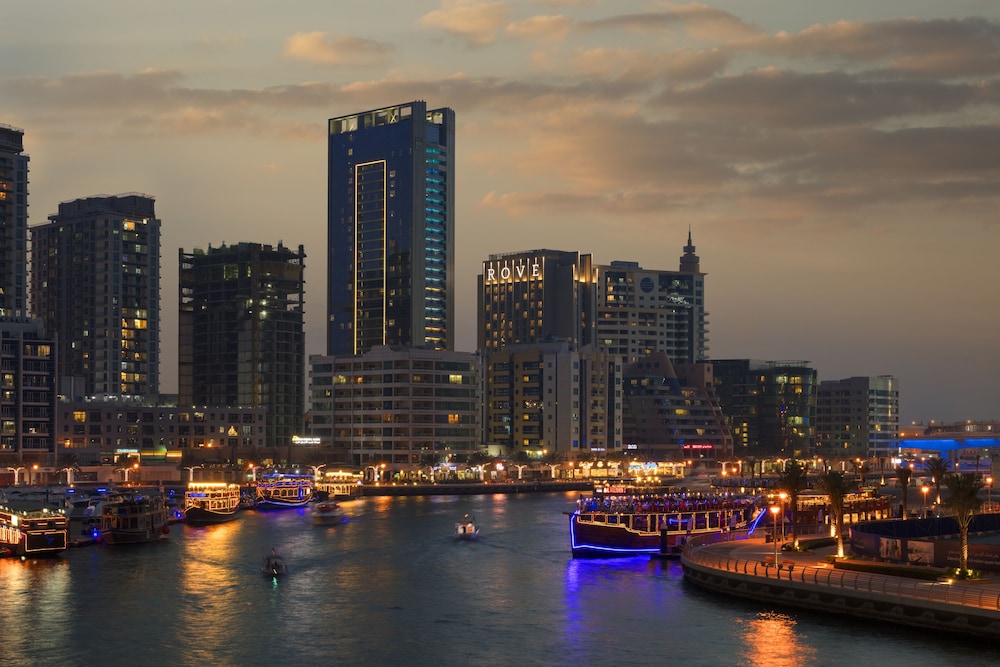 Rove Dubai Marina — Attractions in the area in Dubai