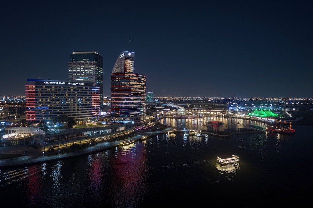 Holiday Inn & Suites Dubai Festival City by IHG — Attractions in the area in Dubai