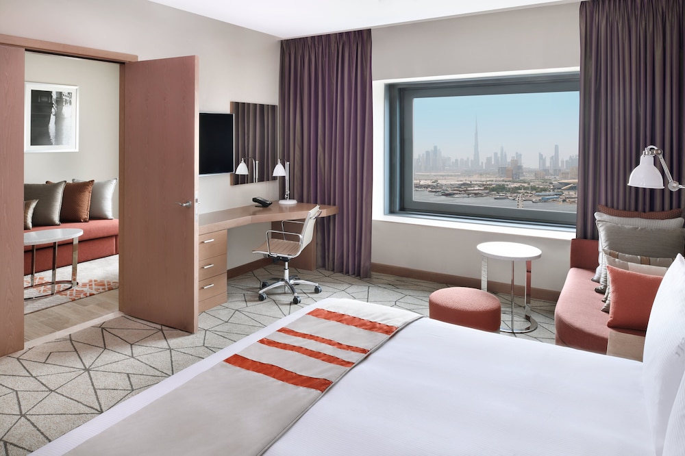 Holiday Inn & Suites Dubai Festival City by IHG — Hotel rooms in Dubai