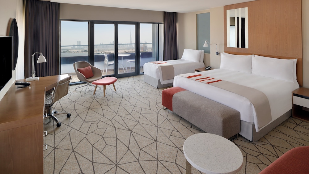 Holiday Inn & Suites Dubai Festival City by IHG — Hotel rooms in Dubai
