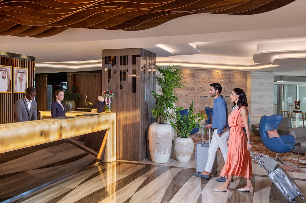 Grand Mercure Business Bay — Hotel building in Dubai