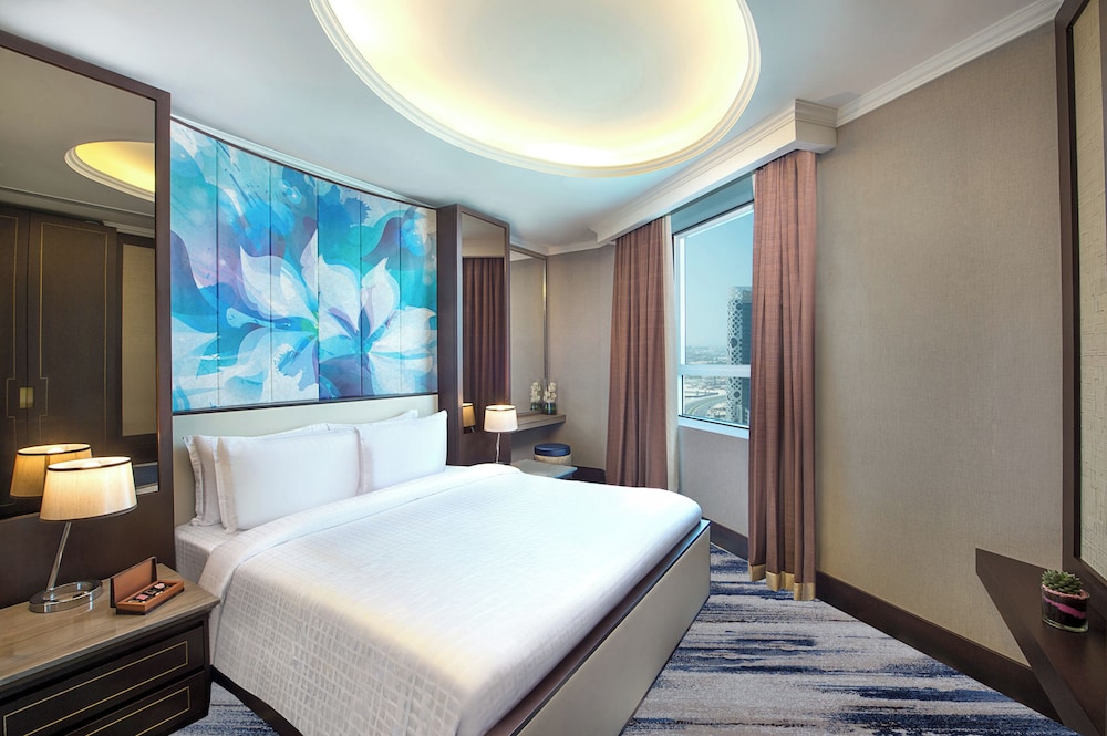 Grand Mercure Business Bay — Hotel rooms in Dubai
