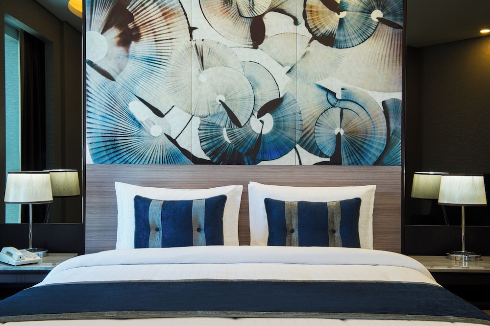 Grand Mercure Business Bay — Hotel rooms in Dubai