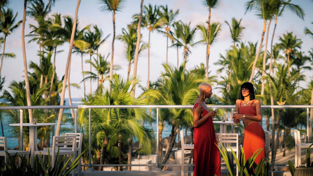 Melia Punta Cana Beach Wellness Inclusive - Adults only - All inclusive — Restaurant & bars in Bavaro, La Altagracia