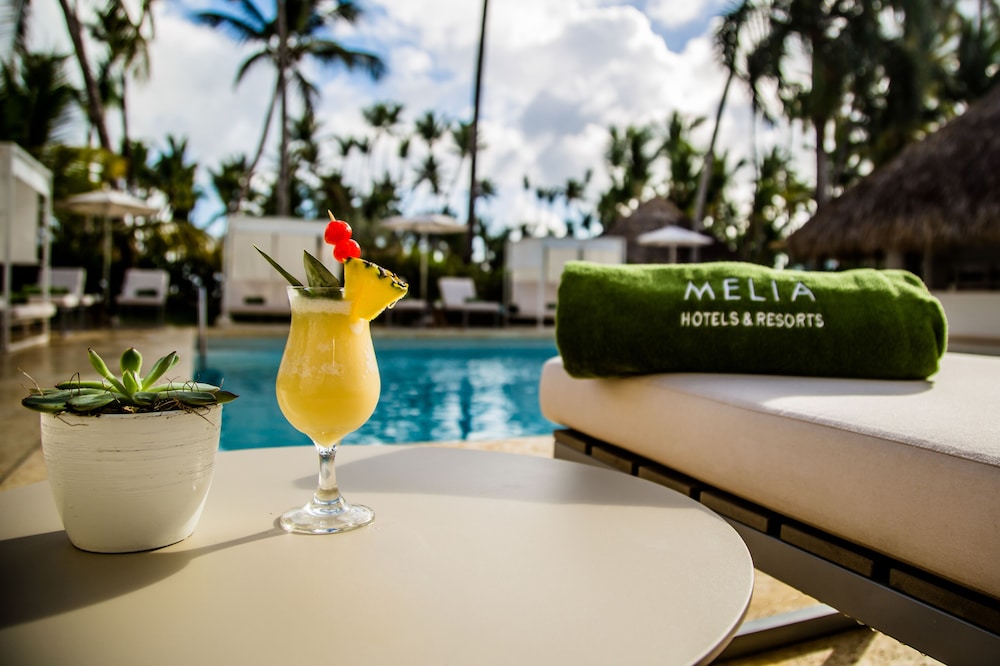 Melia Punta Cana Beach Wellness Inclusive - Adults only - All inclusive — Swimming pool in Bavaro, La Altagracia