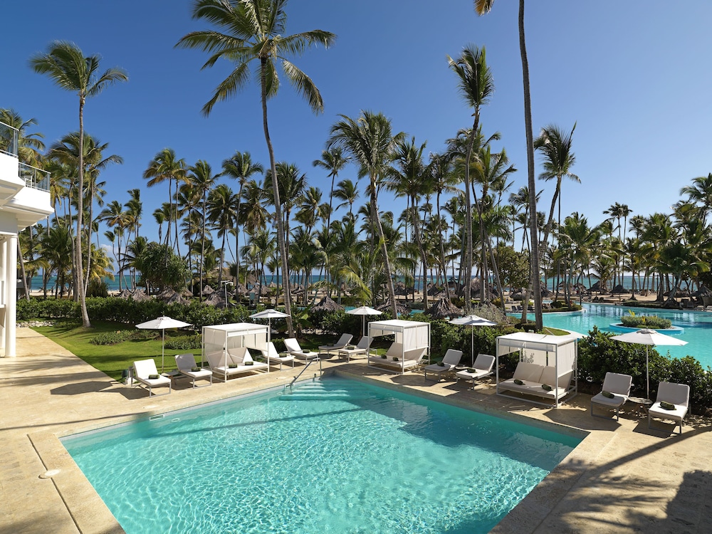 Melia Punta Cana Beach Wellness Inclusive - Adults only - All inclusive — Swimming pool in Bavaro, La Altagracia