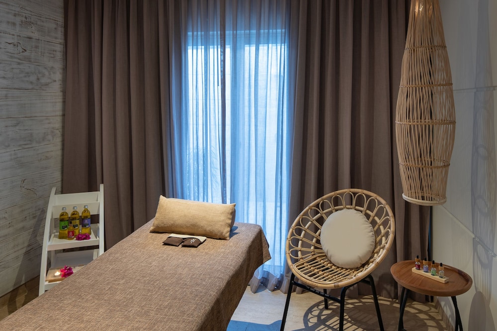 Melia Punta Cana Beach Wellness Inclusive - Adults only - All inclusive — Hotel rooms in Bavaro, La Altagracia