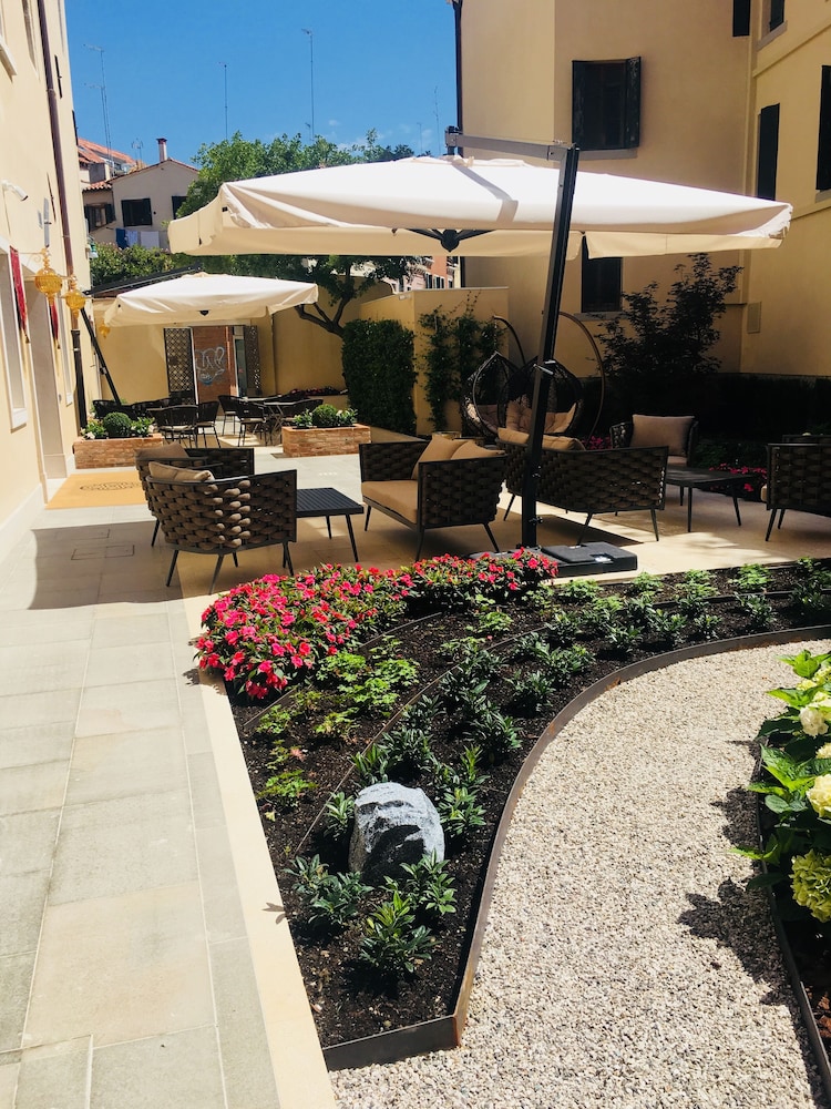 Santa Croce Boutique Hotel — Restaurant & bars in Venice, Veneto