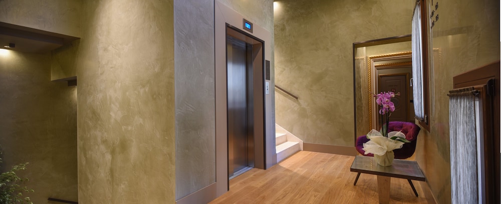 Santa Croce Boutique Hotel — Hotel building in Venice, Veneto